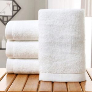 CLO043 - TOWEL WHITE PLAIN 30*60